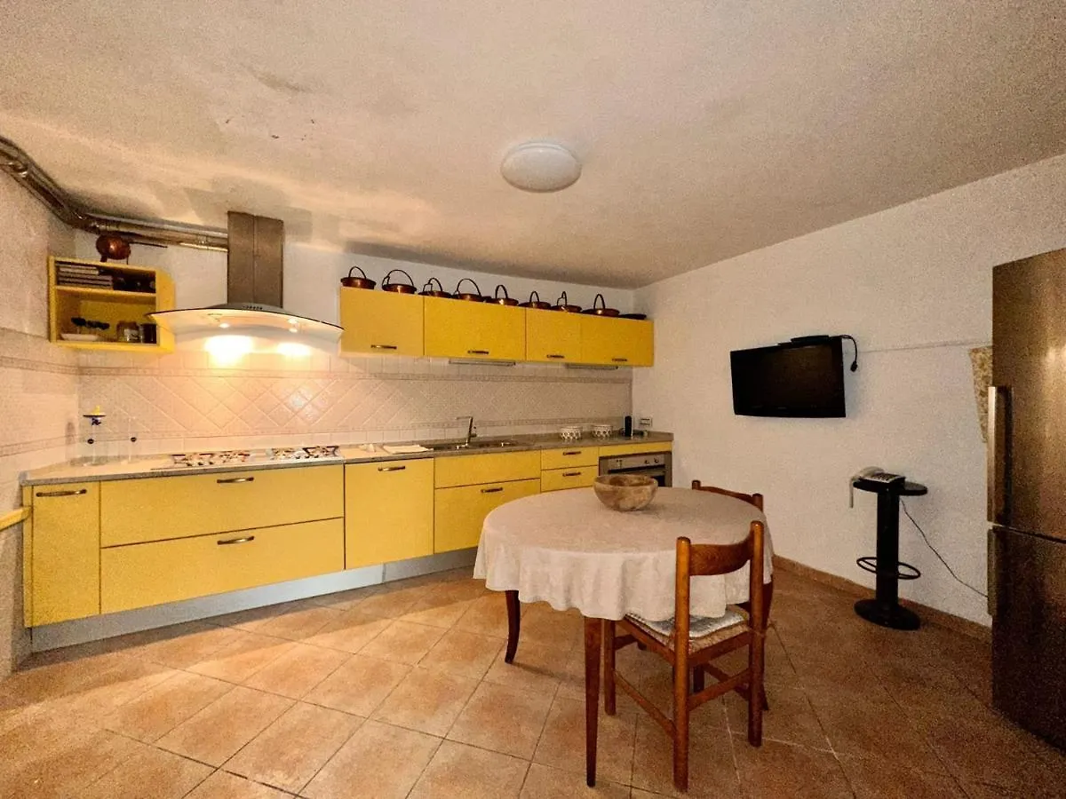 La Casa Della Nonna Villa Serramazzoni Italy
